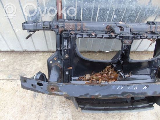 BMW 1 E81 E87 Front piece kit