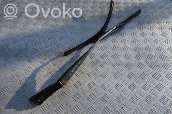 Volkswagen Scirocco Front wiper blade arm