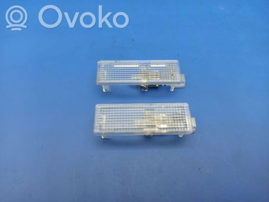 BMW 6 E63 E64 Front door interior light 154890
