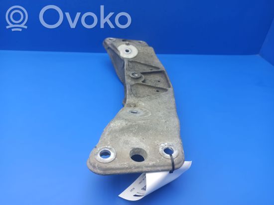 BMW 7 E65 E66 Gearbox mounting bracket 6759680