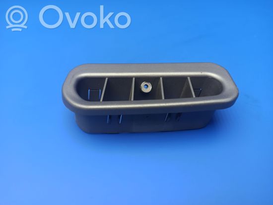 BMW 7 E65 E66 Rear air vent grill 7010949