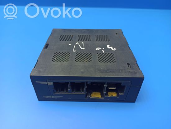BMW 7 E65 E66 Fuse module 7510638 E2249R03 113943671