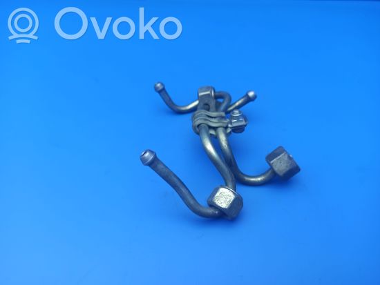 BMW 7 E65 E66 Fuel injector supply line/pipe