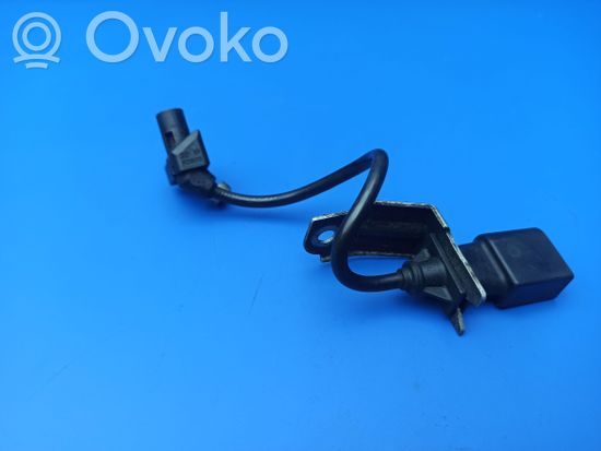 BMW 7 E65 E66 Crankshaft position sensor BMWE65E66 0281002