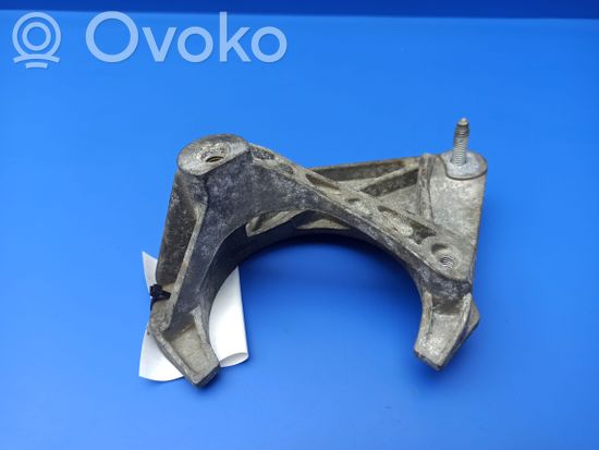 BMW 7 E65 E66 Engine mounting bracket 6758427 13807410 2211675842702