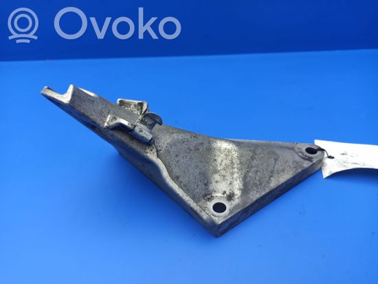 BMW 7 E65 E66 Engine mounting bracket 6770005 13807410 2211677000501