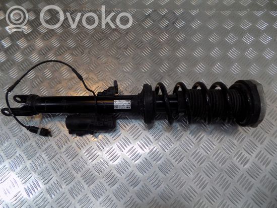 BMW 8 G14 Front shock absorber with coil spring 6878111