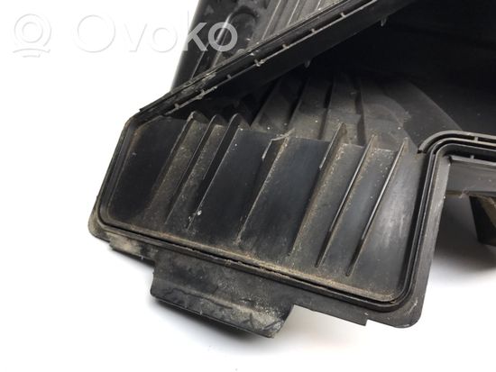 BMW 7 E65 E66 Air filter box B428 7501198