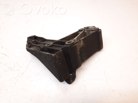 BMW 3 E90 E91 A/C compressor mount bracket 7505980