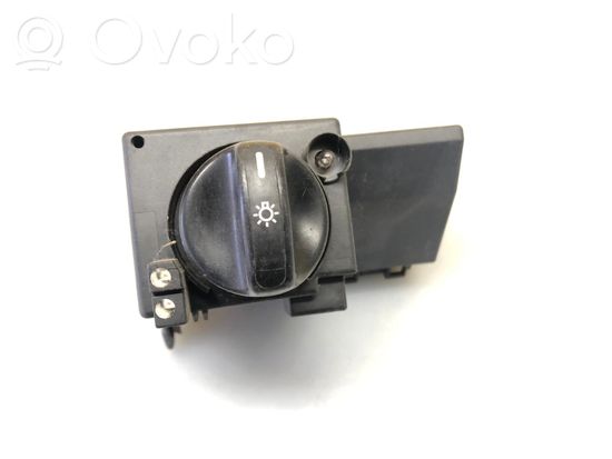 Mercedes-Benz E W210 Light switch 2105450104