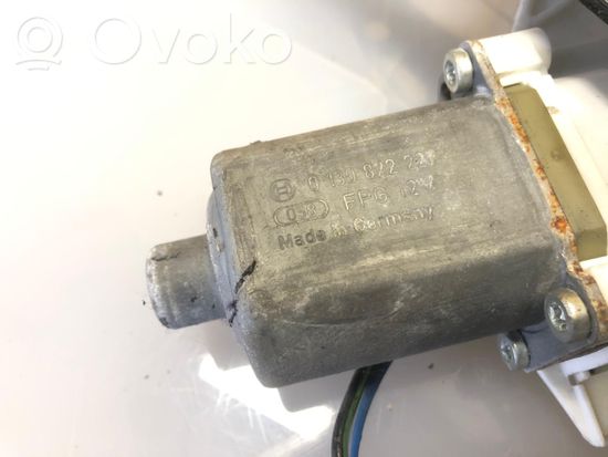 BMW 3 E90 E91 Front door window regulator with motor 7060266 7140588 6927028