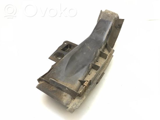 BMW 3 E46 Brake cooling air channel/duct 8197927