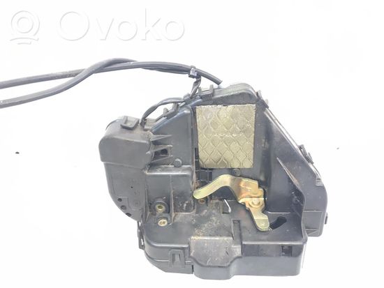 Mercedes-Benz E W211 Rear door lock 4083 B438