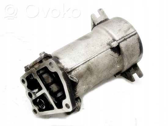 BMW 5 E39 Oil filter mounting bracket