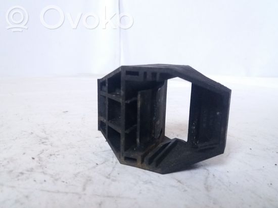 BMW 3 E46 Radiator mount bracket 1436264