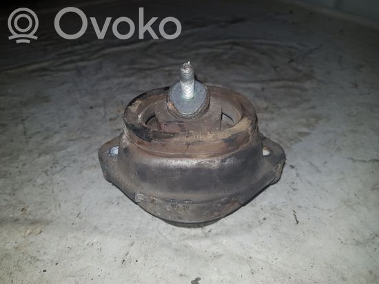 BMW X5 E53 Engine mount bracket 675843001