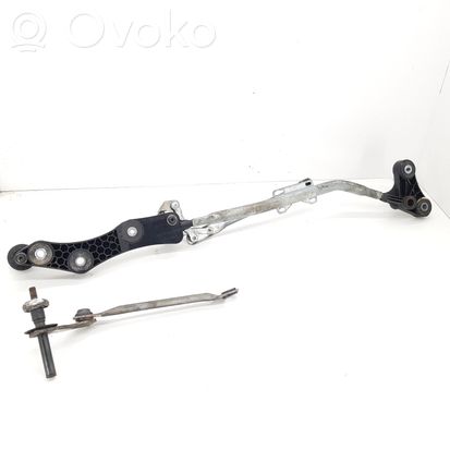 BMW 5 E60 E61 Front wiper linkage