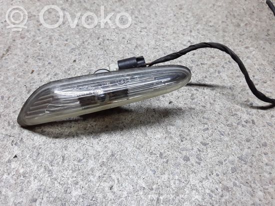 BMW 3 E90 E91 Front fender indicator light 6932997