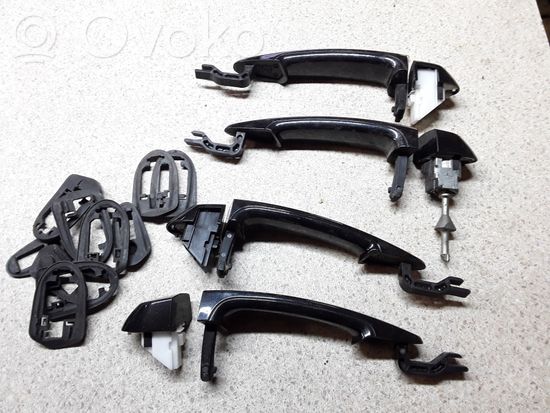 BMW 1 E81 E87 Front door exterior handle E8XR12 E8XL11 E8XR11