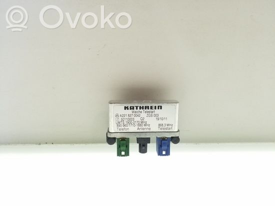 Mercedes-Benz E W212 Aerial antenna amplifier A2218270042