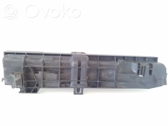 BMW 3 E90 E91 Radiator mount bracket 17107524912