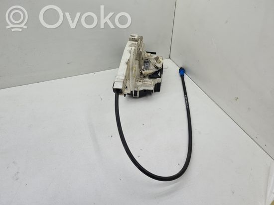 Mercedes-Benz Sprinter W906 Front door lock A9067202135