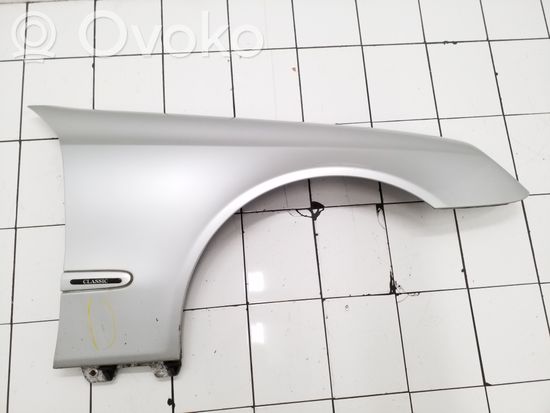 Mercedes-Benz E W211 Fender
