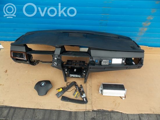BMW 5 E60 E61 Airbag set with panel