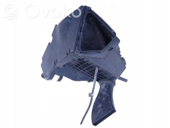 Audi A5 8T 8F Air filter box 8K0133837B