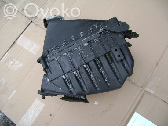 Audi A4 S4 B6 8E 8H Air filter box