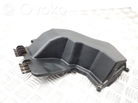 Audi A6 S6 C6 4F Fuse box cover 4F1937576B