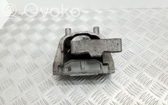 Volkswagen Sharan Engine mount bracket 5N0199262F