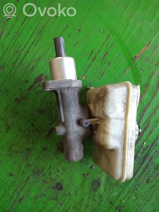 BMW 3 E46 Master brake cylinder