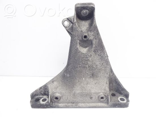 Volkswagen PASSAT B5 Engine mounting bracket 8D0199308L