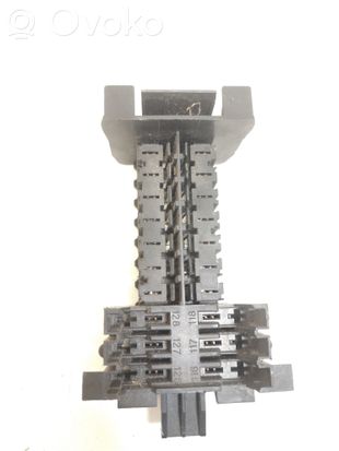Mercedes-Benz E C207 W207 Fuse module A2045400150