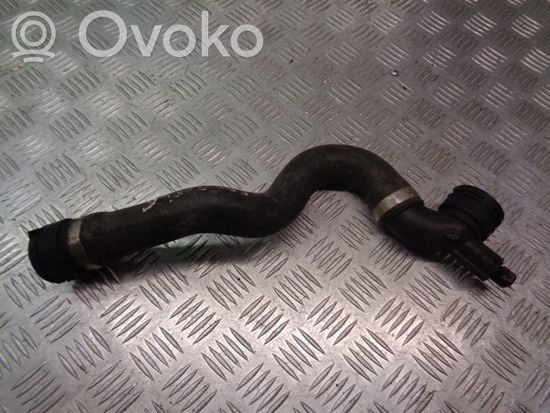 BMW 3 E90 E91 Engine coolant pipe/hose 7532493