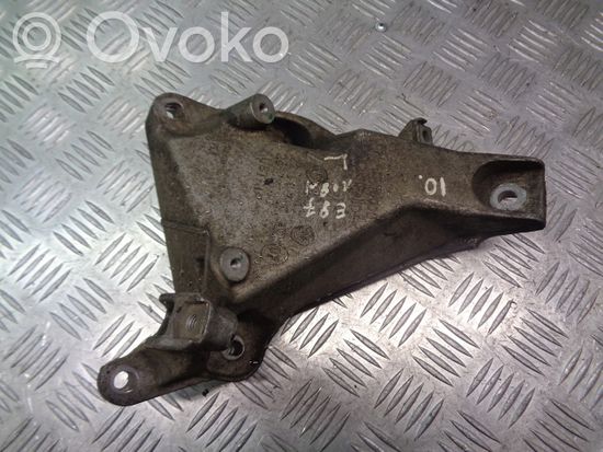 BMW 1 E81 E87 Engine mounting bracket 24168110