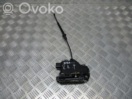 Volkswagen Bora Rear door lock