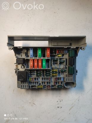 BMW 3 E92 E93 Fuse module 6906622 6906622