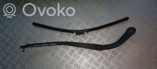BMW 3 E90 E91 Front wiper blade arm 7118220