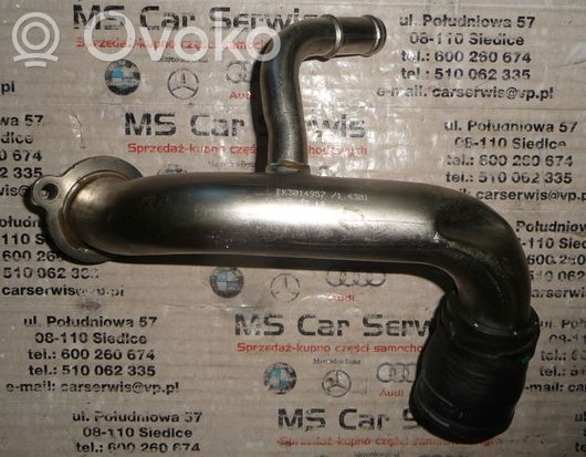 BMW 3 E92 E93 Engine coolant pipe/hose 7552389