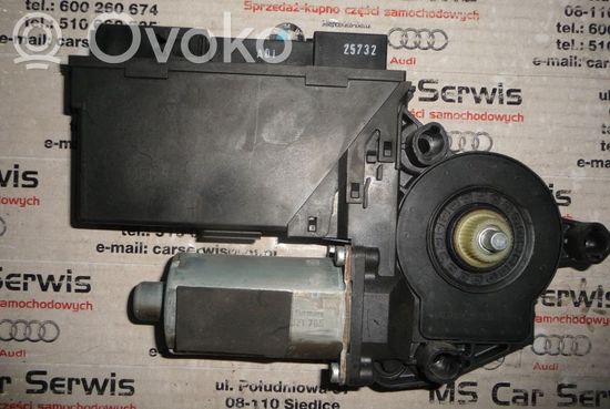 Audi A8 S8 D3 4E Rear door window regulator motor 4E0959802D