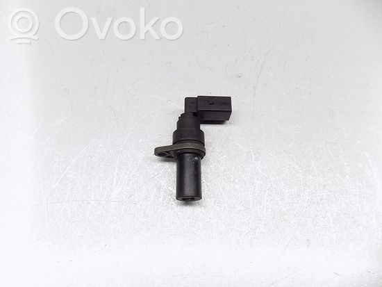 BMW 5 E39 Crankshaft position sensor 2247926 269160-10