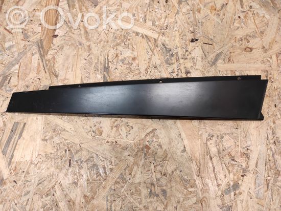 BMW 5 E39 Front door glass trim molding 51327890087 51327890087 7890087