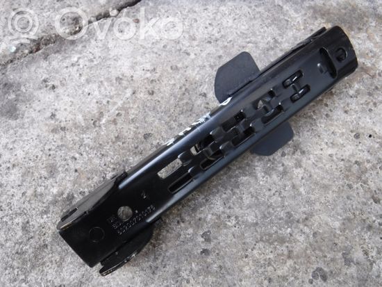 Audi A3 S3 8P Seat belt adjustment motor 8E0827833