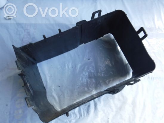 Audi A3 S3 8P Battery box tray 1K0915336