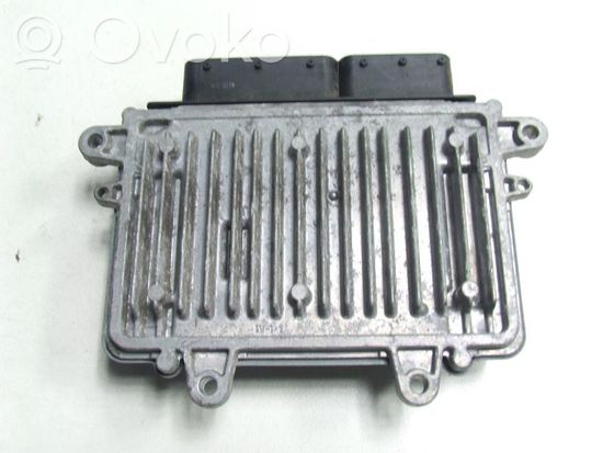 Mercedes-Benz A W169 Engine control unit/module A6409000200