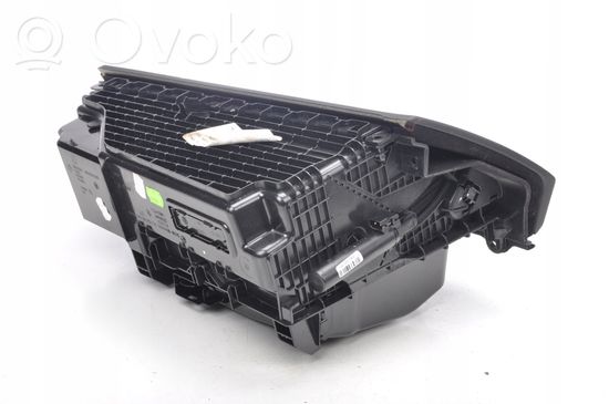BMW 5 F10 F11 Glove box