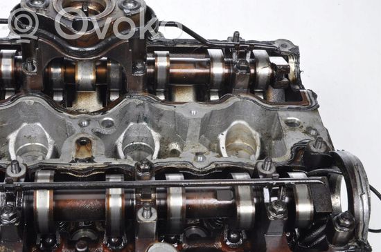 BMW 1 E81 E87 Engine head 7559172 8486690