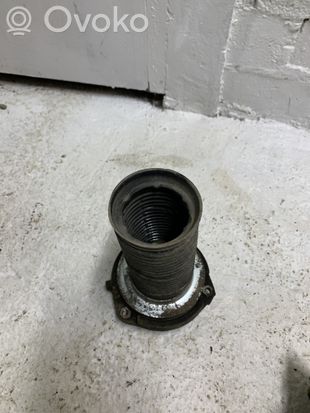 Volkswagen PASSAT B6 Front upper strut mount